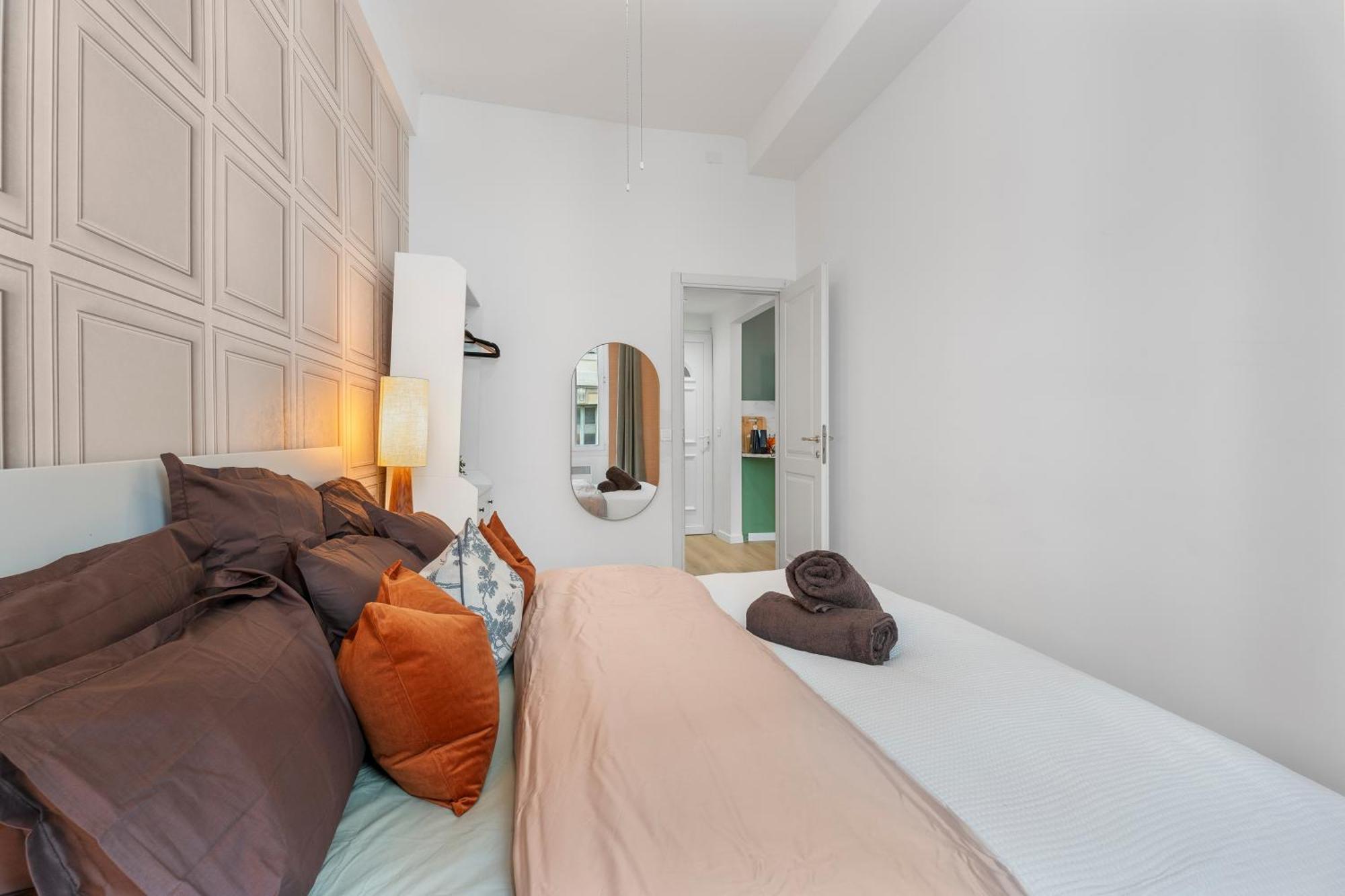 Renting - 72 France - Negresco Coastal Getaway - Comfort & Style Appartamento Nizza