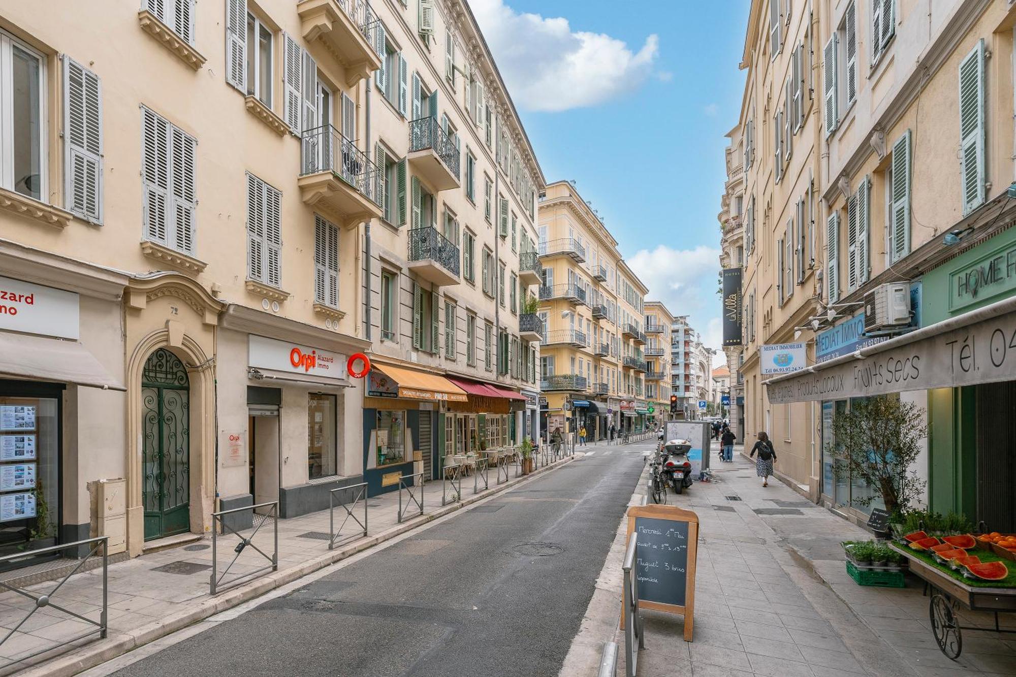 Renting - 72 France - Negresco Coastal Getaway - Comfort & Style Appartamento *